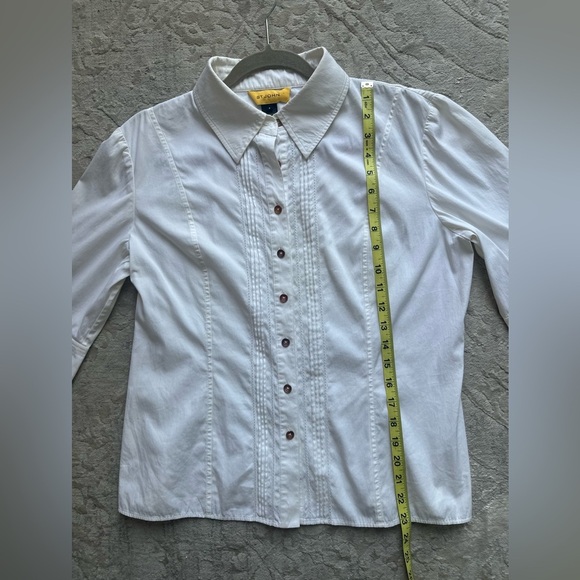 St. John White Short Sleeve Button Down Blouse Size 8 - Picture 9 of 11